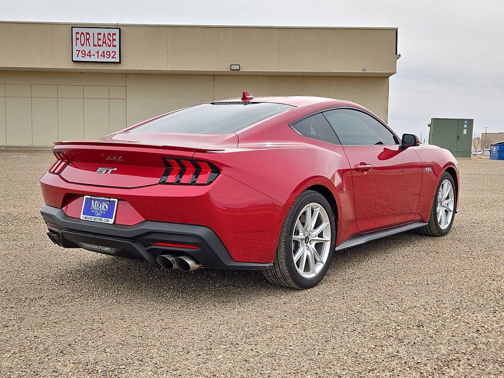 Used 2024 Ford Mustang GT Premium image 5