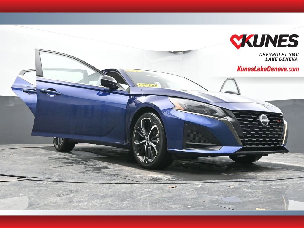 Used 2024 Nissan Altima 2.5 SR image 65