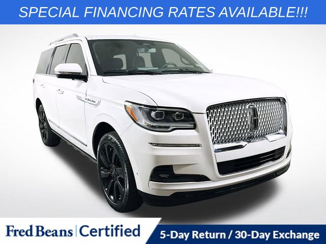 Certified 2024 Lincoln Navigator Reserve AWD/4WD image 1