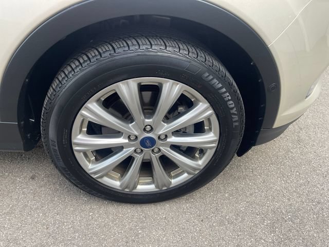 Used 2018 Ford Escape Titanium AWD/4WD image 40