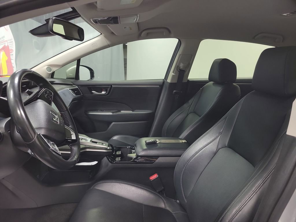 Used 2018 Honda Clarity Touring image 12