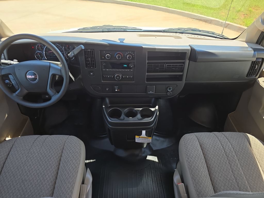 New 2026 GMC Savana 2500 w/ Driver Convenience Package RWD image 9