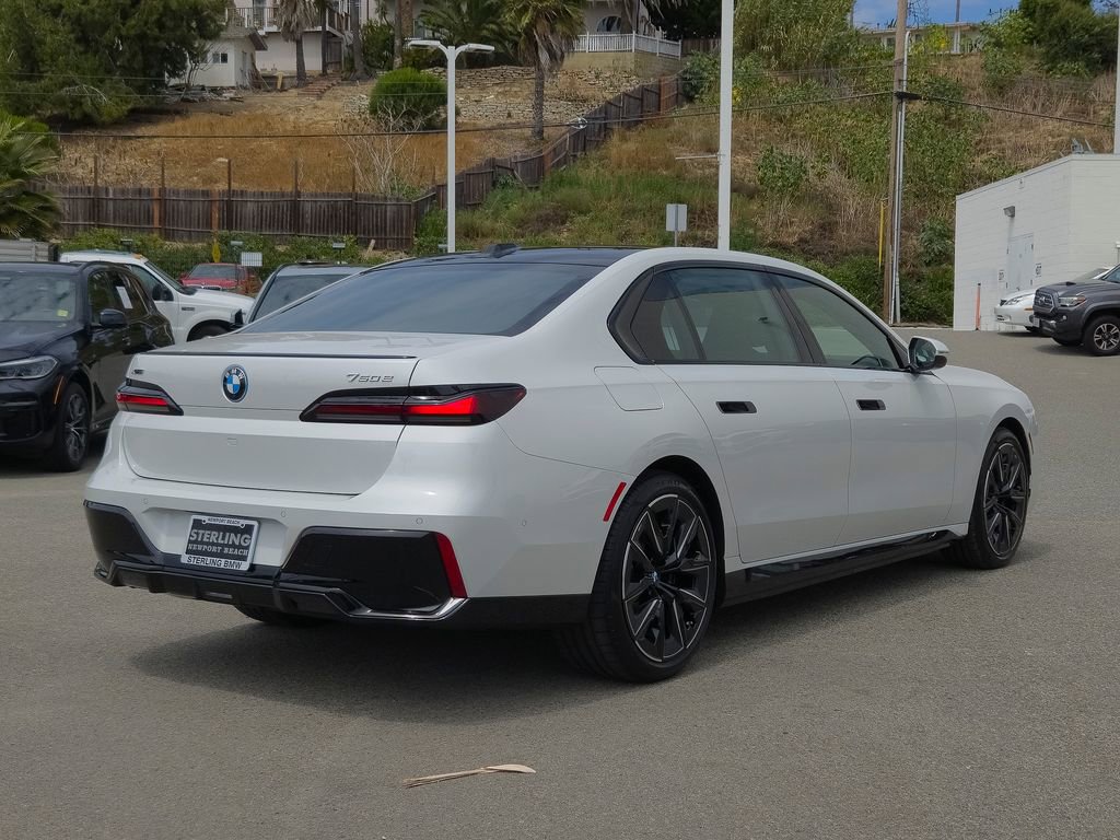New 2026 BMW 750e xDrive AWD/4WD image 16