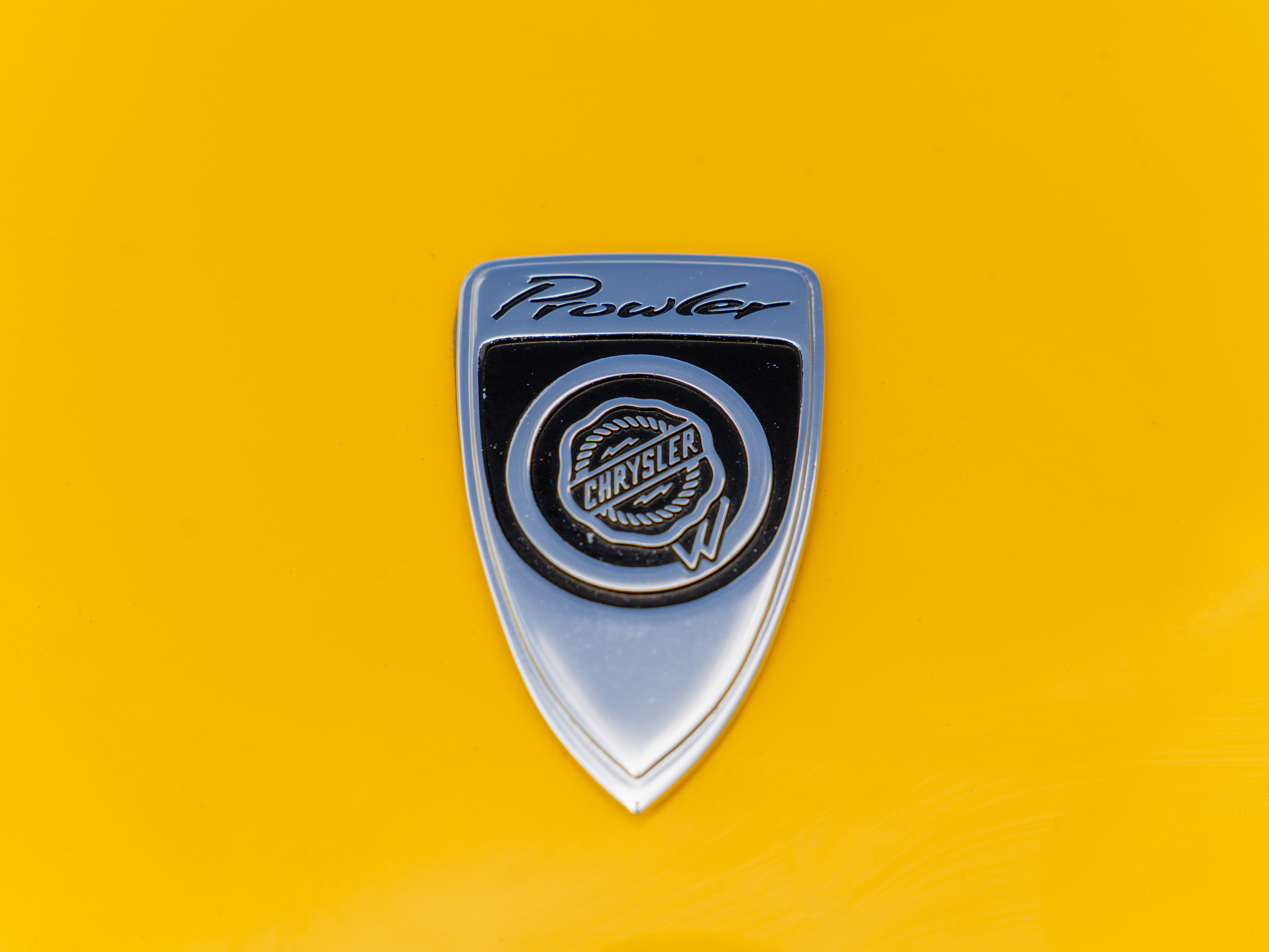Used 2002 Chrysler Prowler RWD image 26