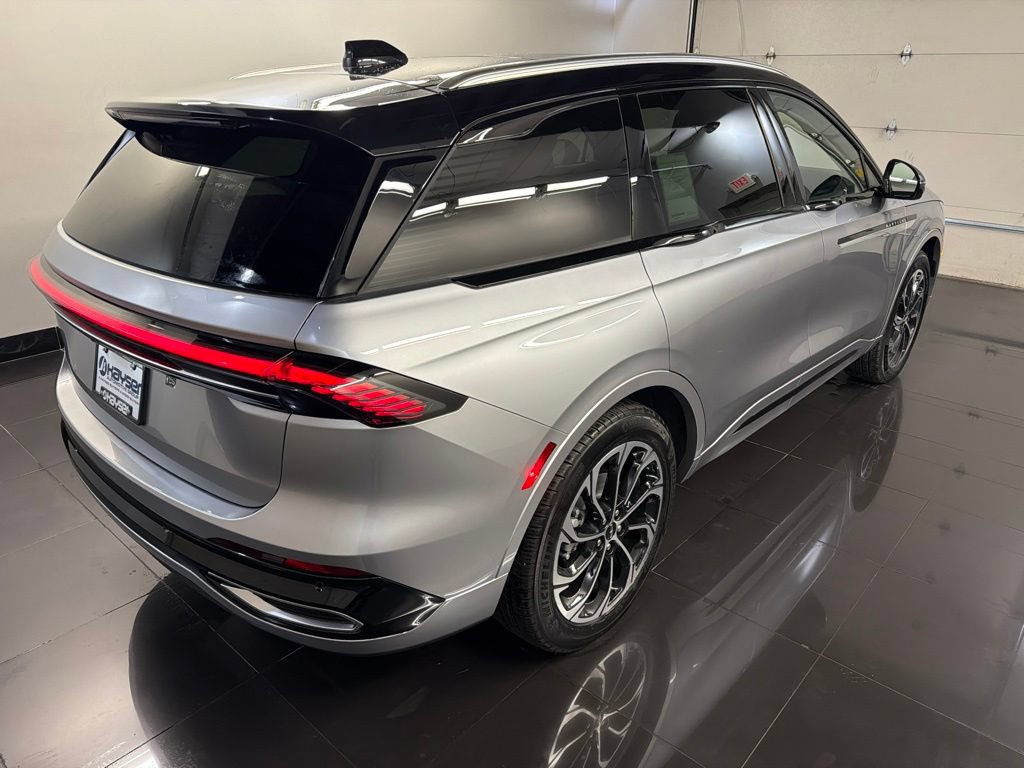 New 2026 Lincoln Nautilus Reserve AWD/4WD image 6