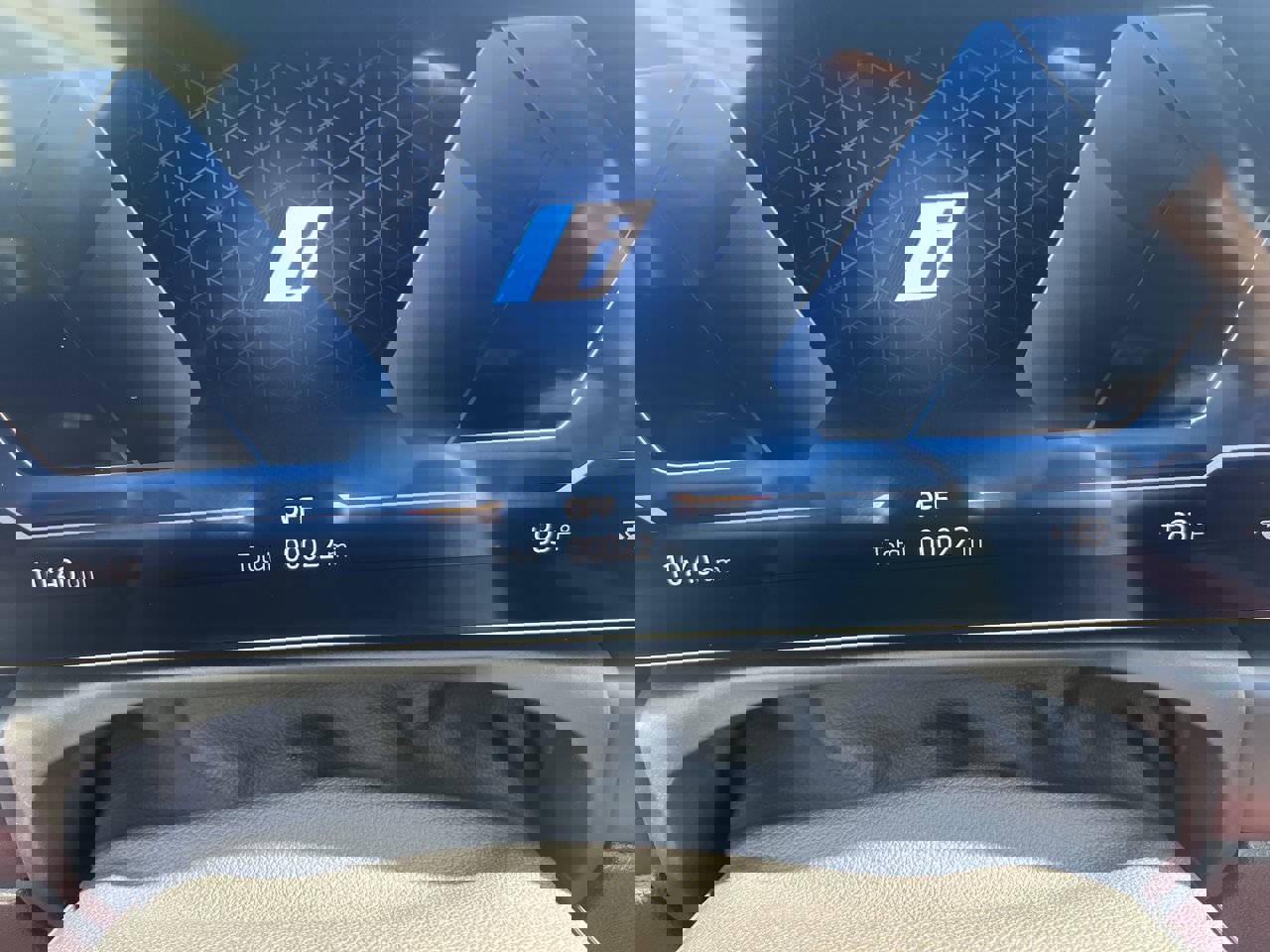 Used 2025 BMW i4 eDrive40 w/ Premium Package image 23