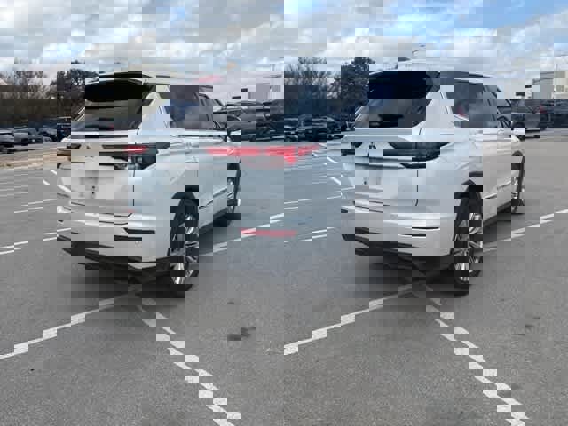 Used 2022 Mitsubishi Outlander ES image 5