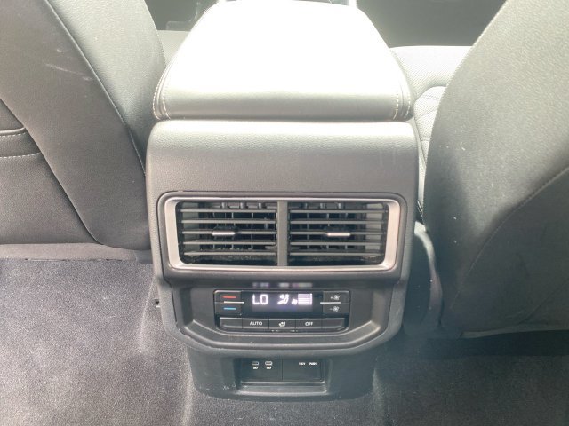 Used 2025 Volkswagen Atlas SE AWD/4WD image 20