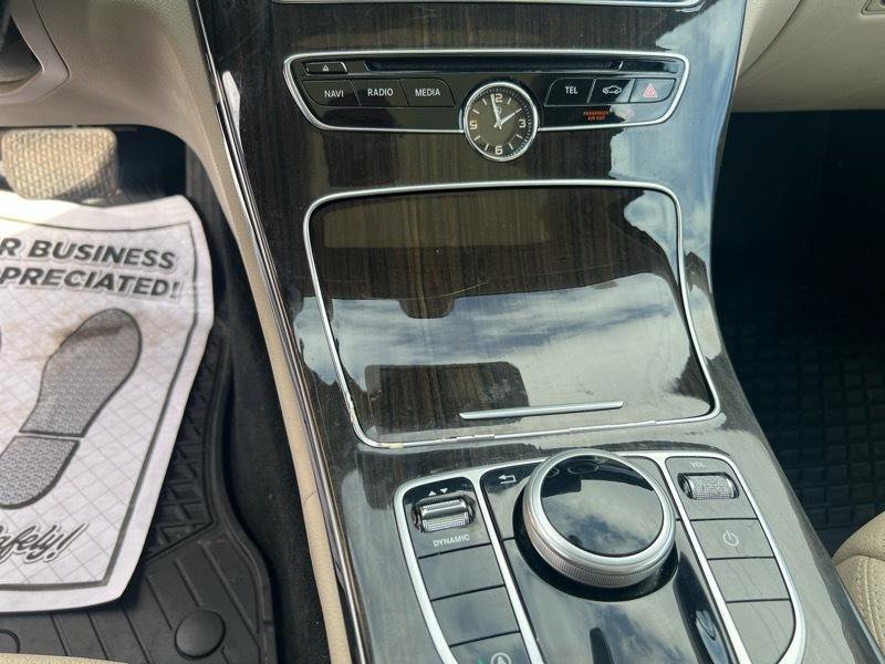 Used 2017 Mercedes-Benz C 300 4MATIC Sedan image 19