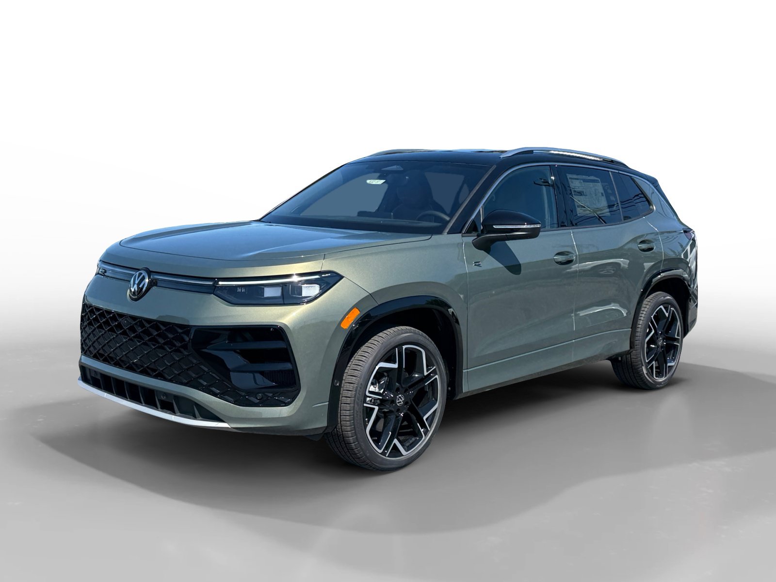 New 2026 Volkswagen Tiguan SEL R-Line AWD/4WD image 1