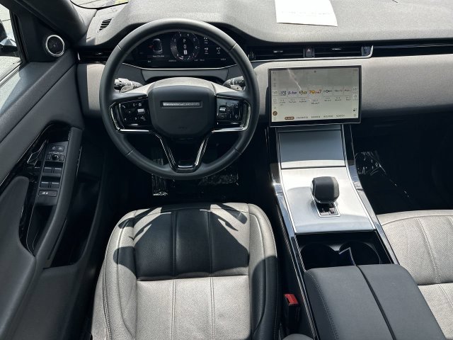 Used 2024 Land Rover Range Rover Evoque S AWD/4WD image 21