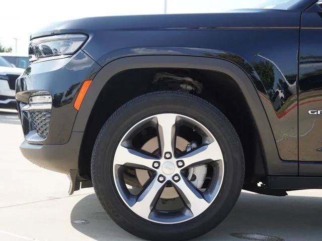 Certified 2023 Jeep Grand Cherokee Limited AWD/4WD image 5