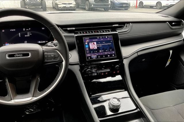 New 2026 Jeep Grand Cherokee Laredo X AWD/4WD image 5