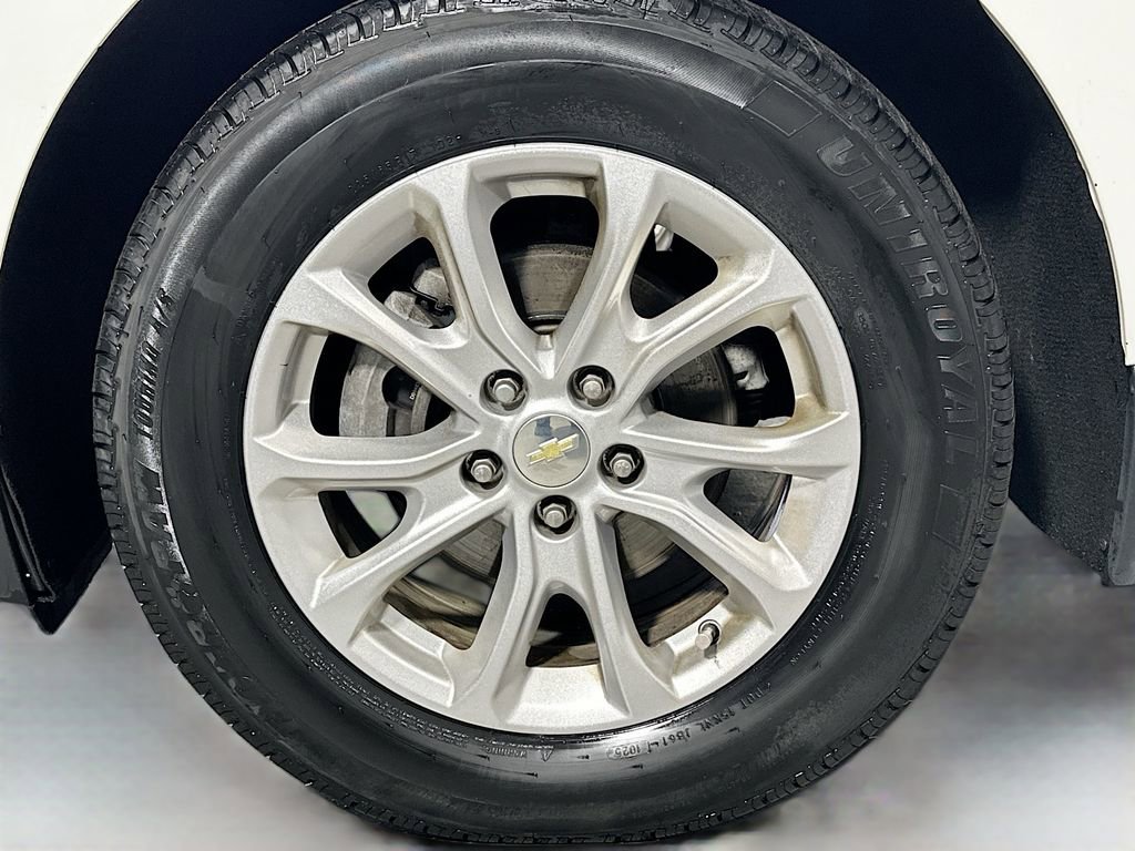 Used 2019 Chevrolet Equinox LT FWD image 30