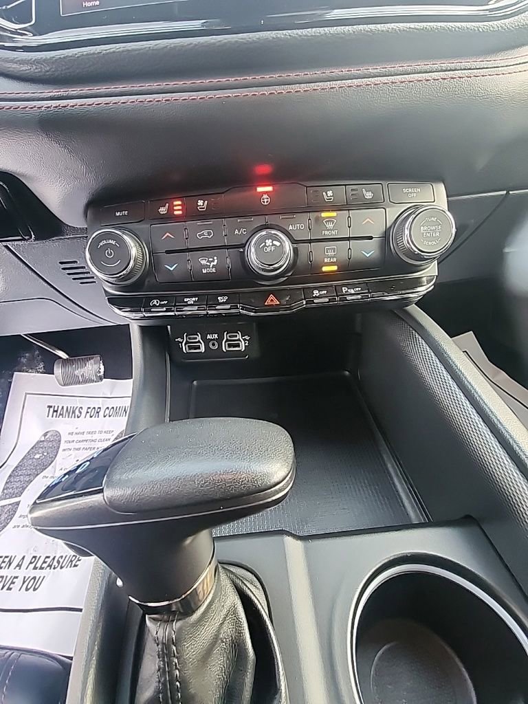 Used 2024 Dodge Durango GT image 21