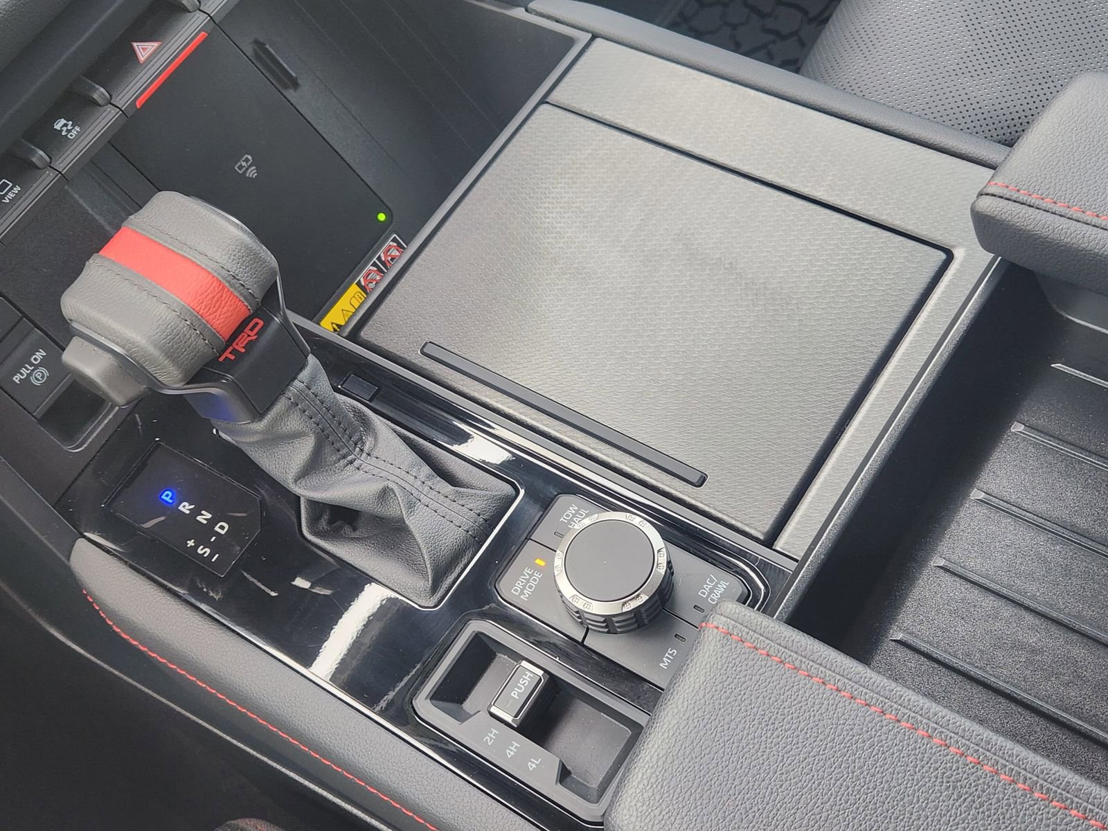 Used 2025 Toyota Sequoia TRD Pro AWD/4WD image 23