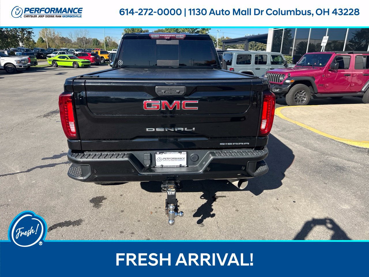 Used 2021 GMC Sierra 2500 Denali w/ Denali Black Diamond Edition AWD/4WD image 5