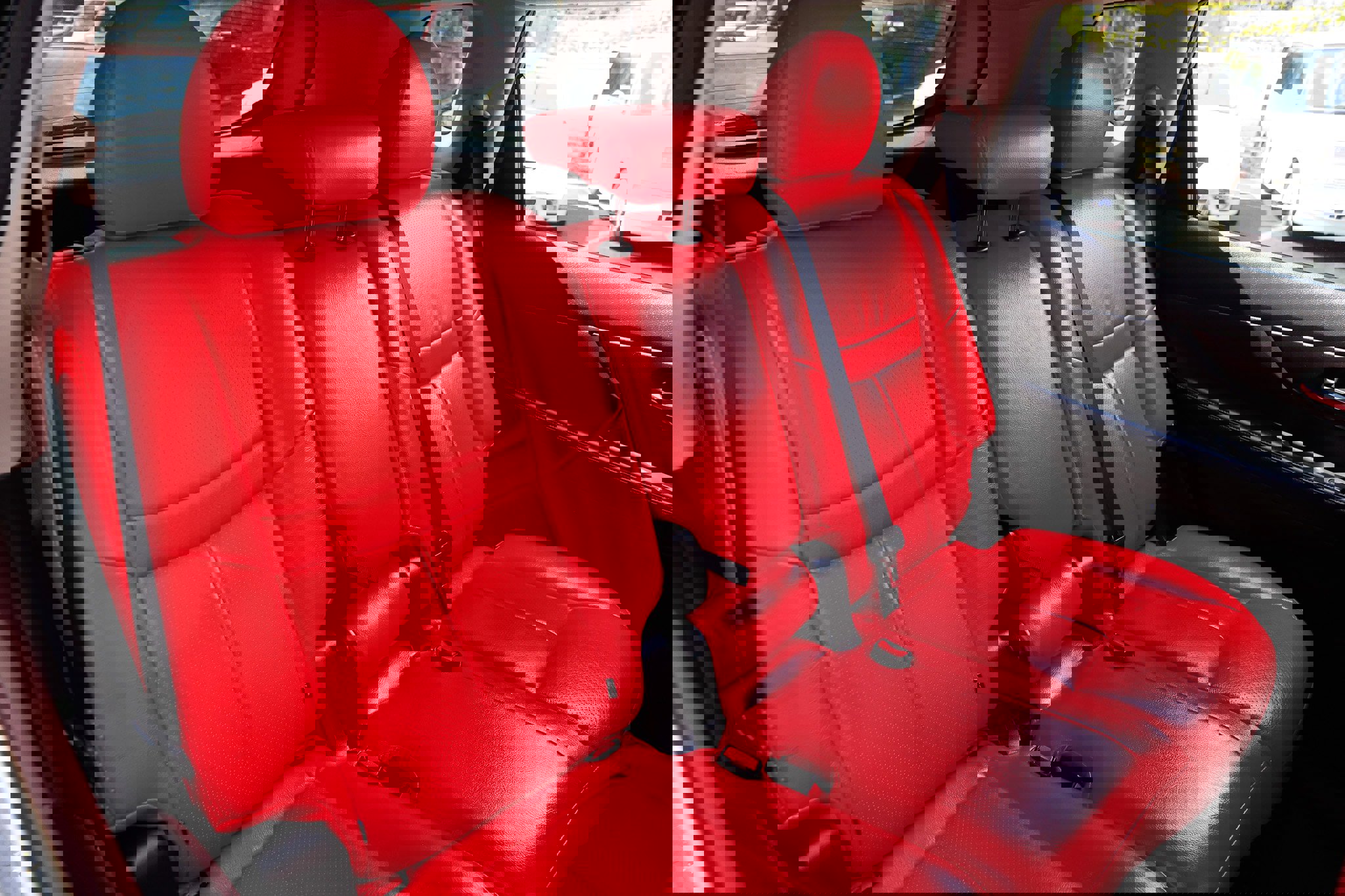 Used 2019 Nissan Rogue SV image 15