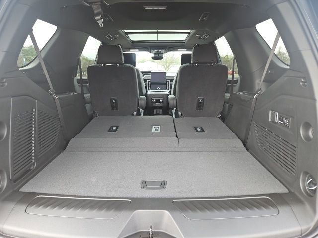 New 2026 GMC Yukon Elevation w/ Elevation Premium Package AWD/4WD image 20