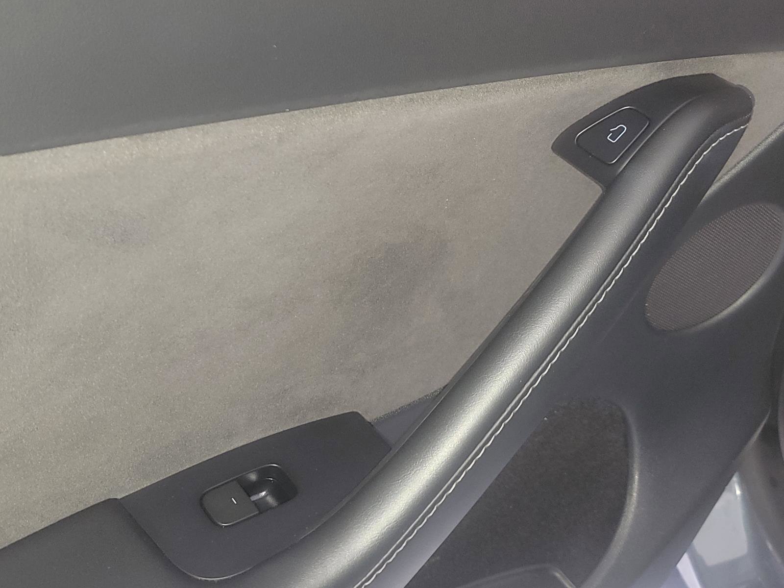Used 2023 Tesla Model Y Long Range AWD/4WD image 11