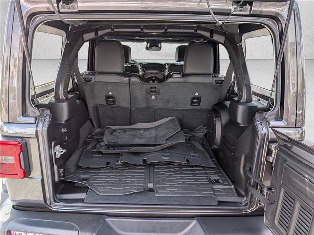 Certified 2025 Jeep Wrangler Unlimited Rubicon AWD/4WD image 9