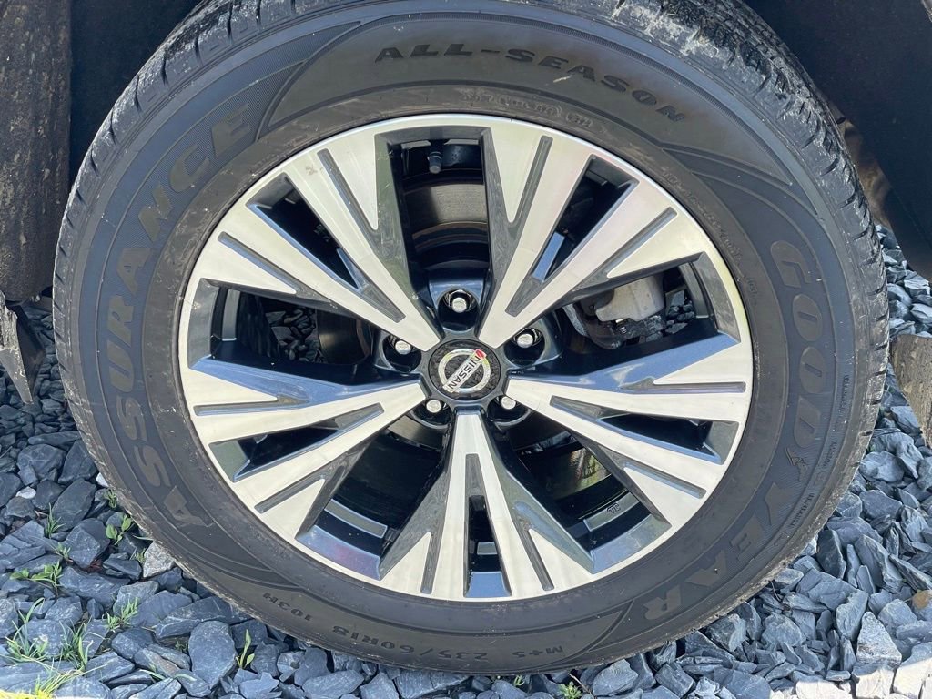 Certified 2023 Nissan Rogue SV AWD/4WD image 24