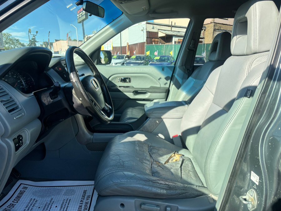 Used 2004 Honda Pilot EX image 12