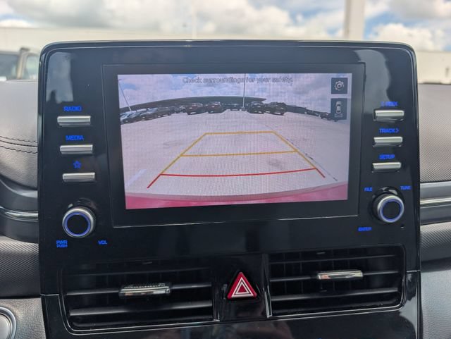 Used 2022 Hyundai Ioniq SE FWD image 16