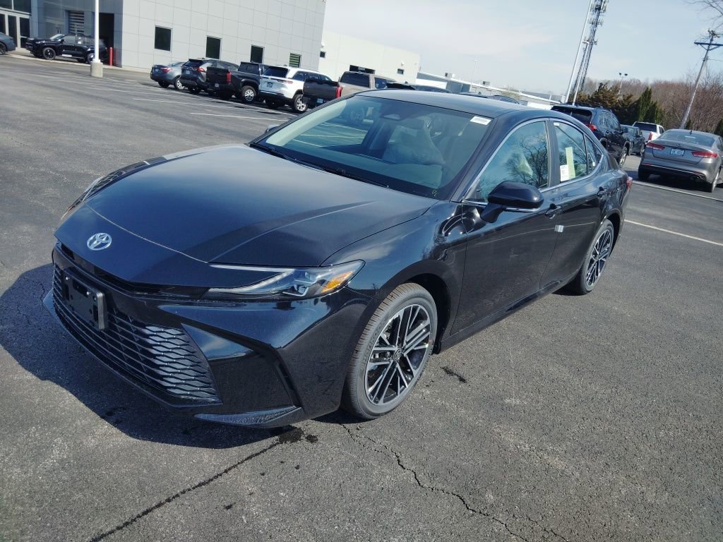 New 2026 Toyota Camry XLE AWD/4WD image 2