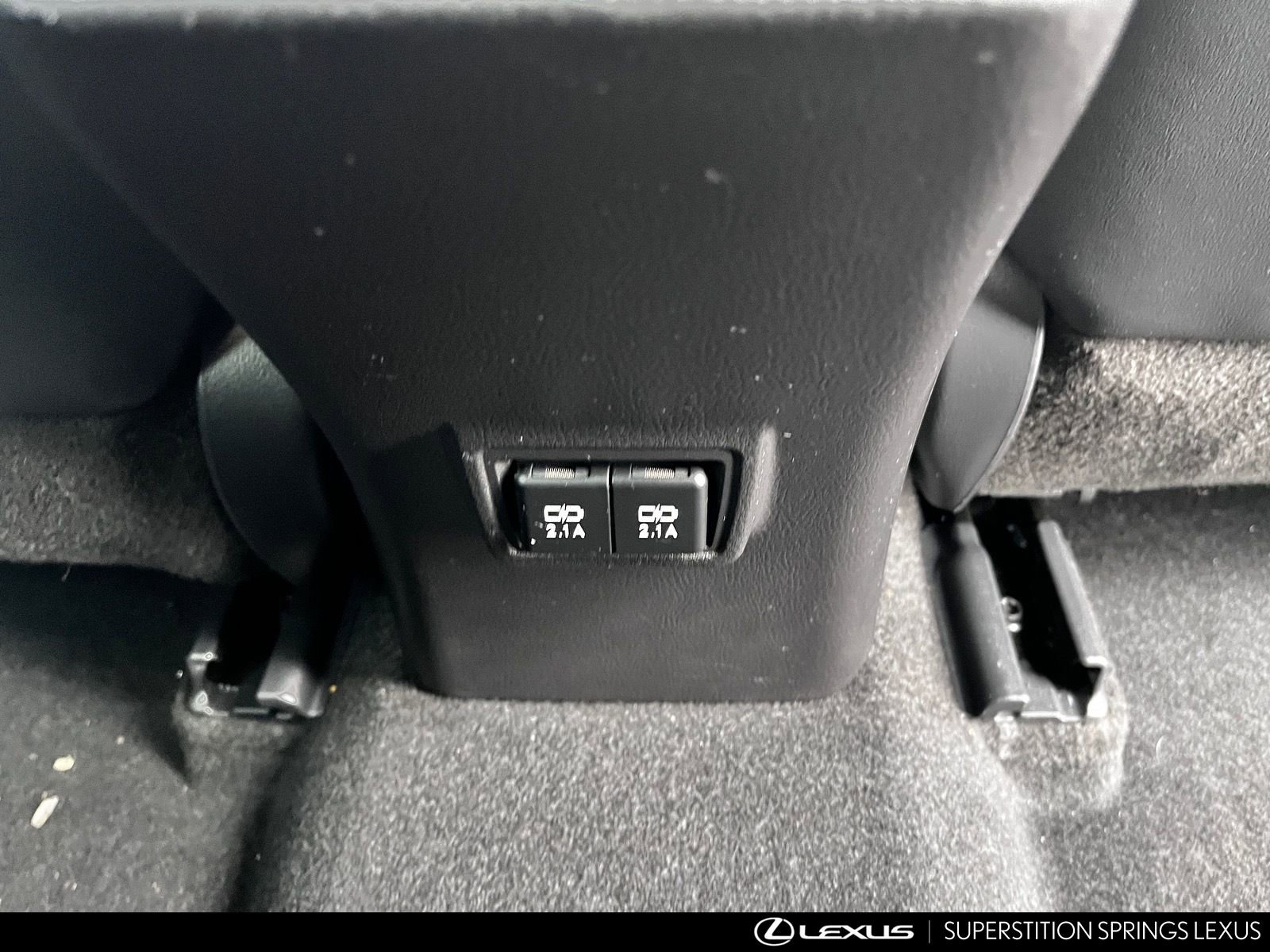 Used 2019 Lexus UX 250h 250h Base w/ Premium Package image 31