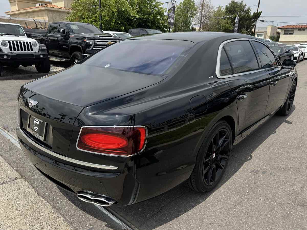 Used 2017 Bentley Flying Spur S V8 AWD/4WD image 7