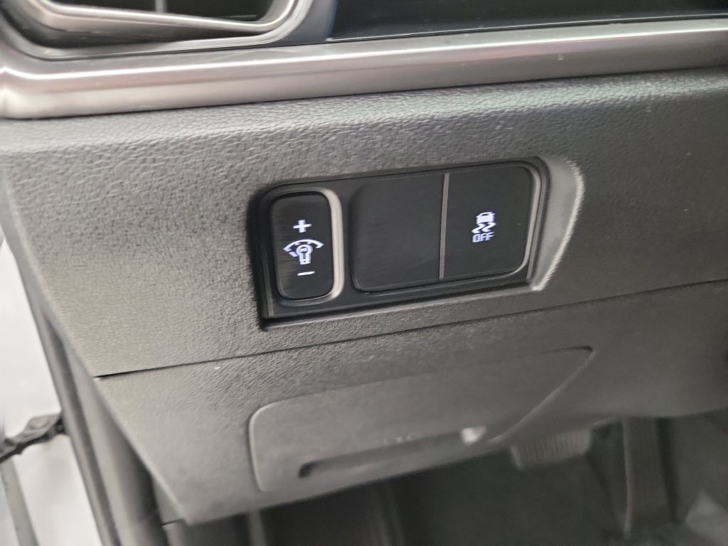 Used 2024 Kia Sorento S FWD image 13