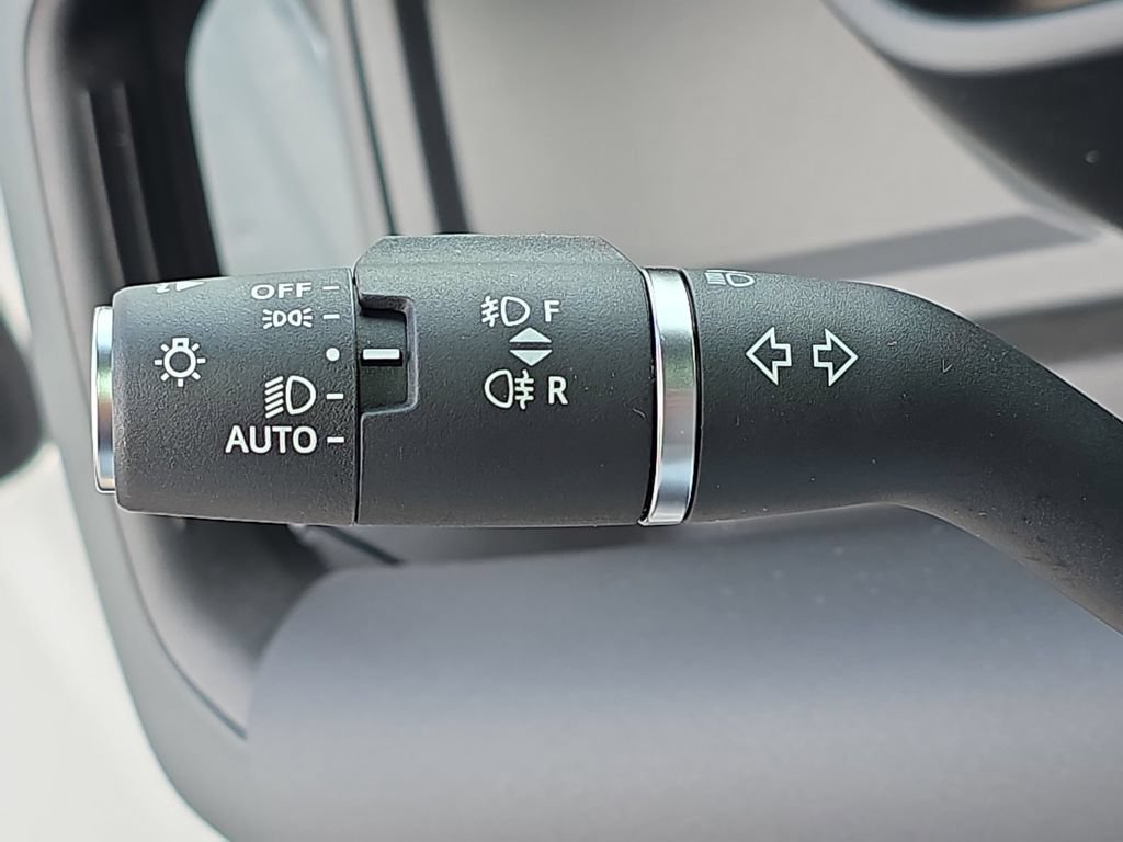 New 2026 Land Rover Defender 110 S AWD/4WD image 26