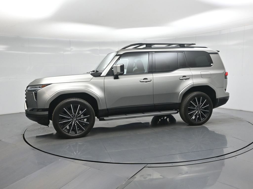 Used 2025 Lexus GX 550 w/ Accessory Package (2T) image 33