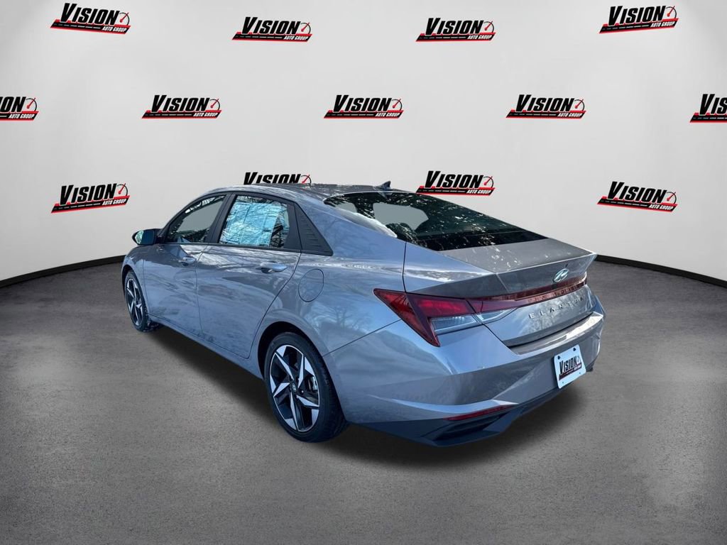 Certified 2023 Hyundai Elantra SEL w/ Convenience Package image 7