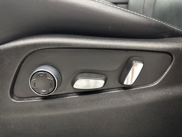 Used 2024 Cadillac XT4 Premium Luxury FWD image 10