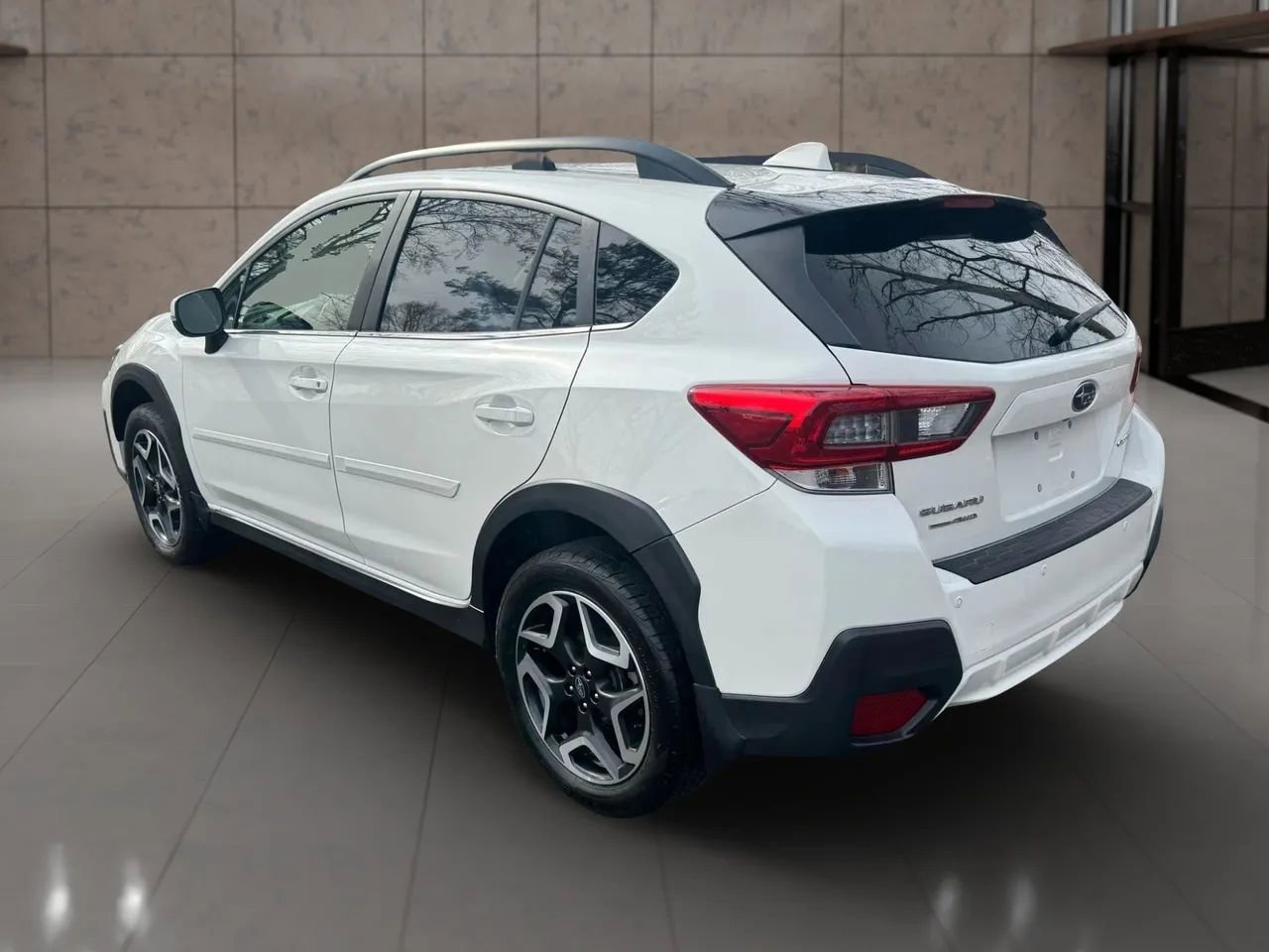 Used 2020 Subaru Crosstrek 2.0i Limited w/ Moonroof Package image 4