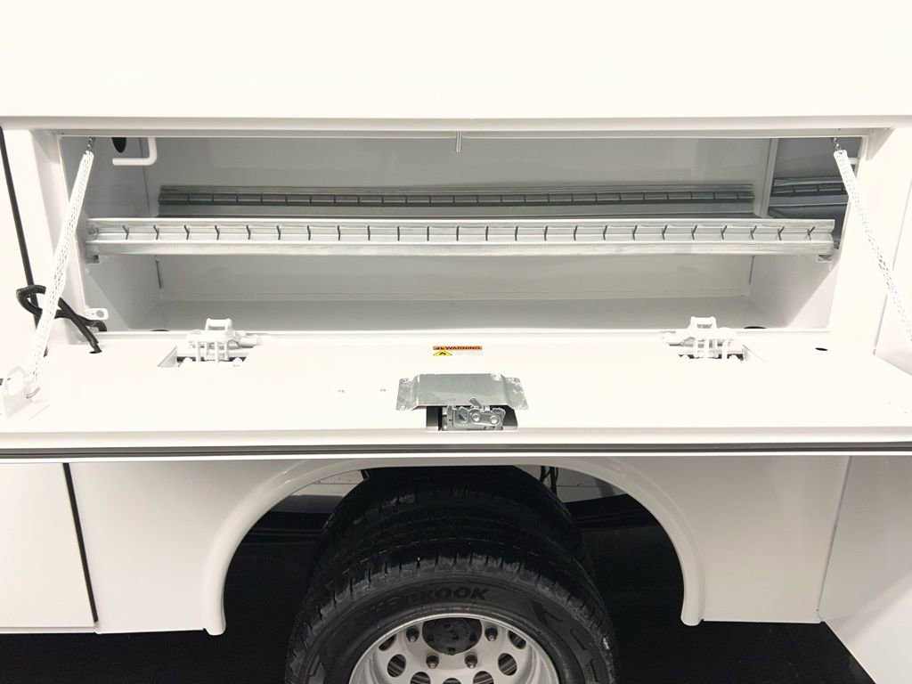 New 2026 Ford Transit 350 DRW w/ Exterior Upgrade Package image 29