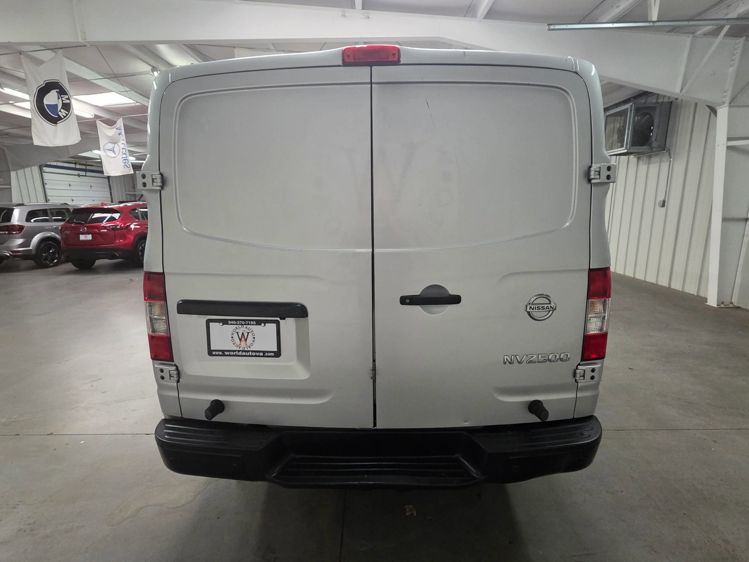 Used 2018 Nissan NV 2500 SV w/ Navigation Package image 6