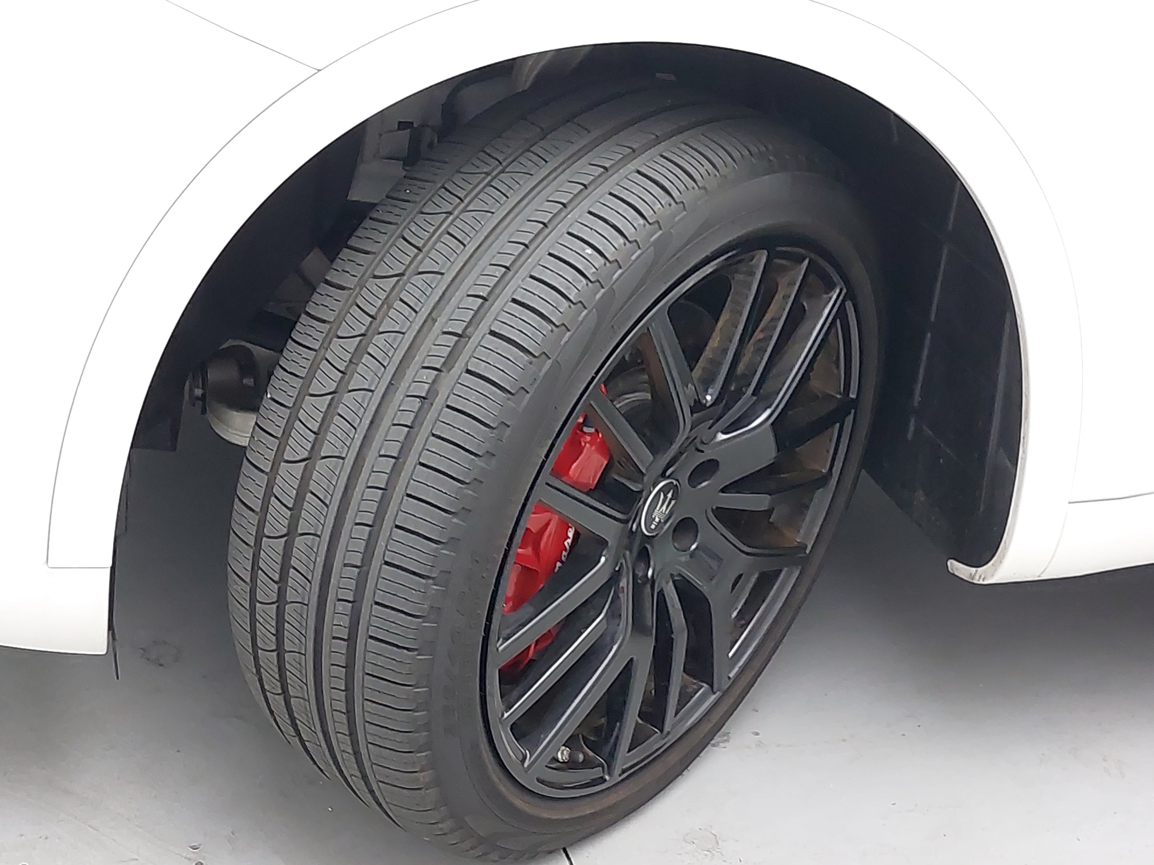 Used 2024 Maserati Levante Modena Ultima AWD/4WD image 35