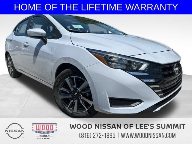New 2025 Nissan Versa SV w/ Trunk Package