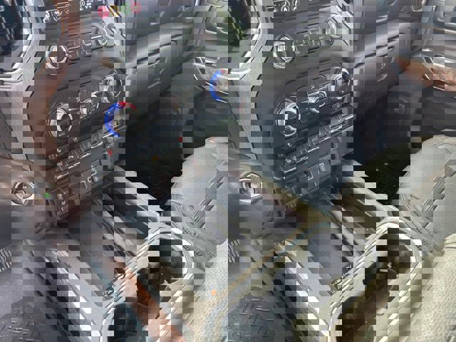 Used 2020 GMC Sierra 3500 Denali w/ Denali Ultimate Package image 28