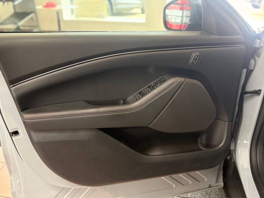 Used 2025 Ford Mustang Mach-E Select AWD/4WD image 13
