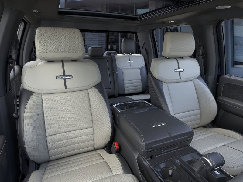 New 2023 Ford F150 Lightning Platinum image 10