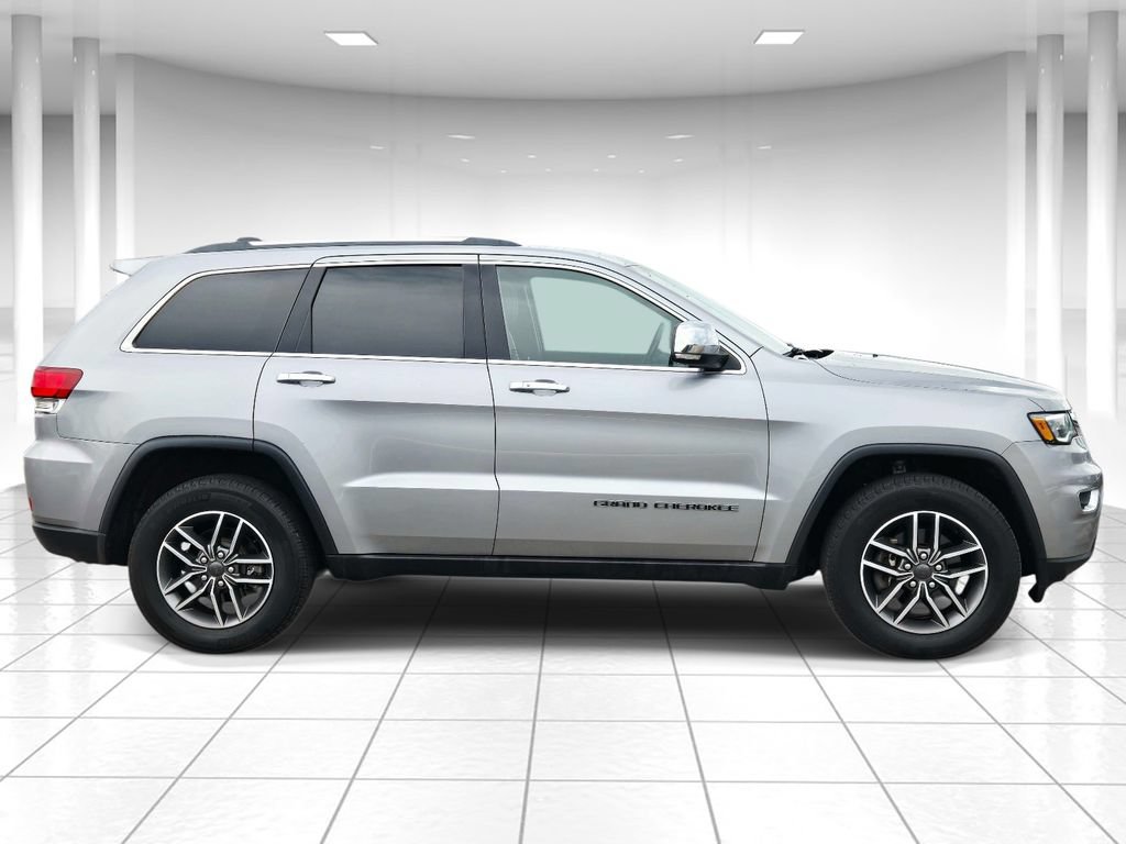 Certified 2020 Jeep Grand Cherokee Limited w/ Premium Lighting Group AWD/4WD image 2