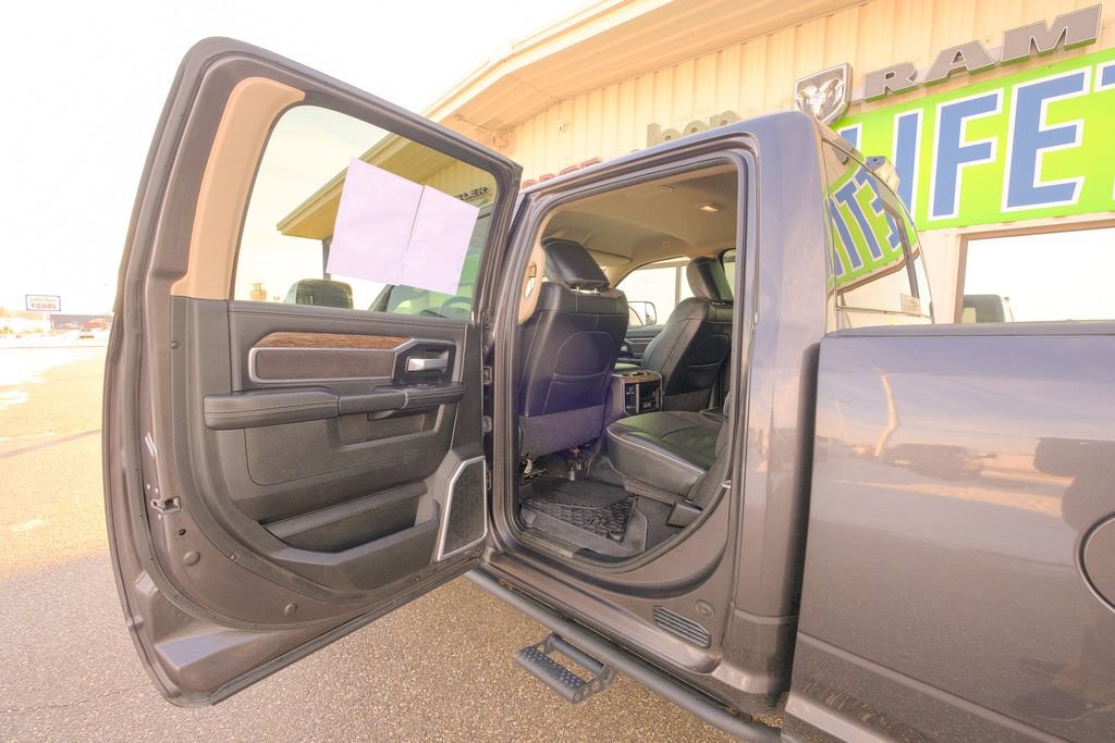 Used 2021 RAM 2500 Laramie image 27
