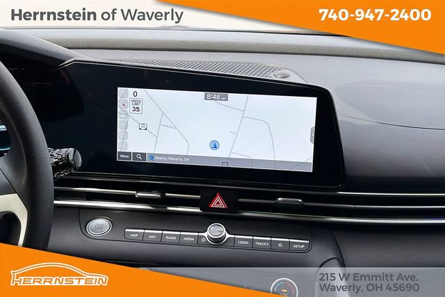 Used 2024 Hyundai Elantra SEL FWD image 9