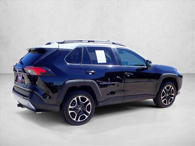 Used 2019 Toyota RAV4 Adventure AWD/4WD image 4