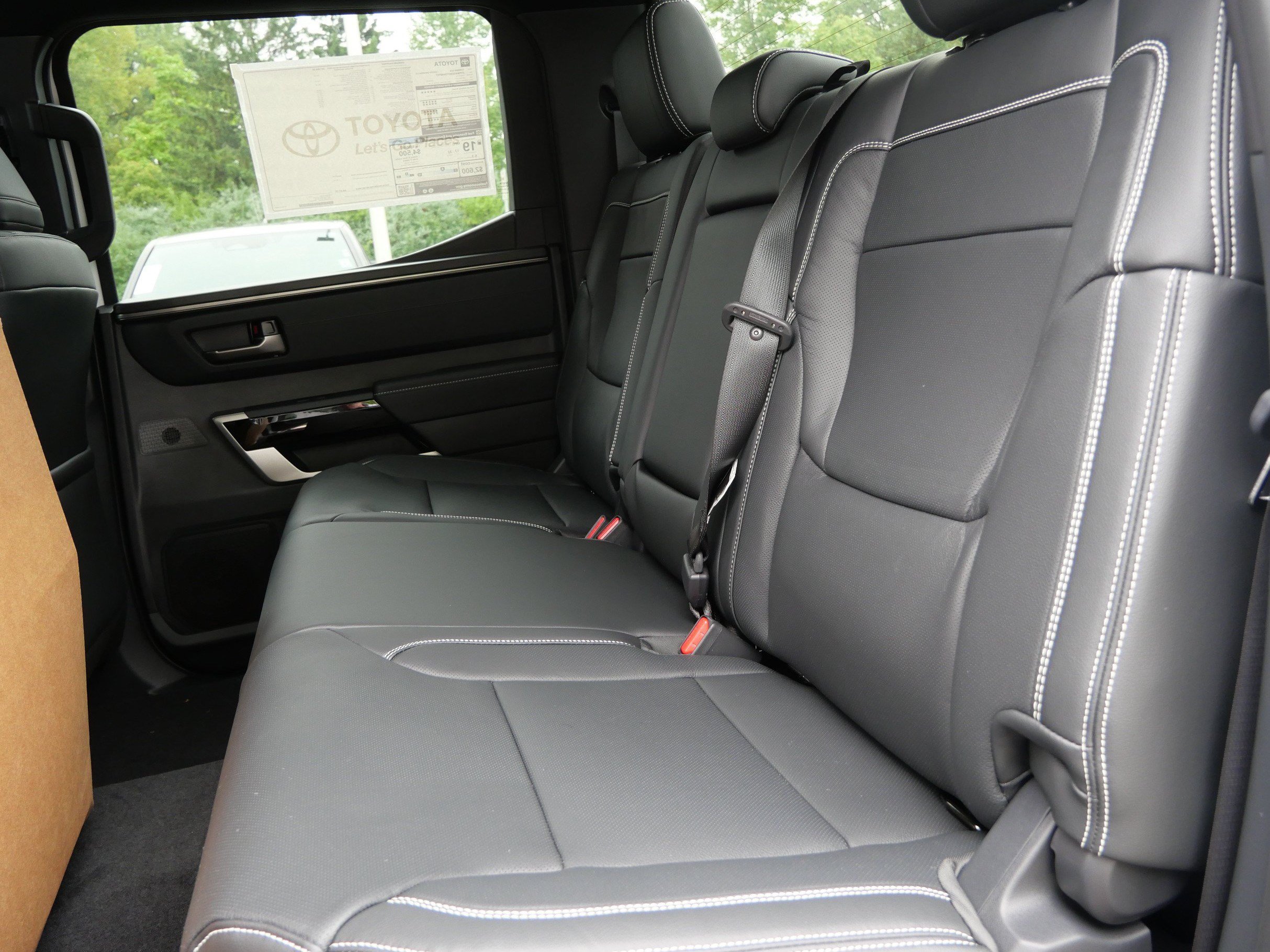 New 2026 Toyota Tundra Limited AWD/4WD image 8