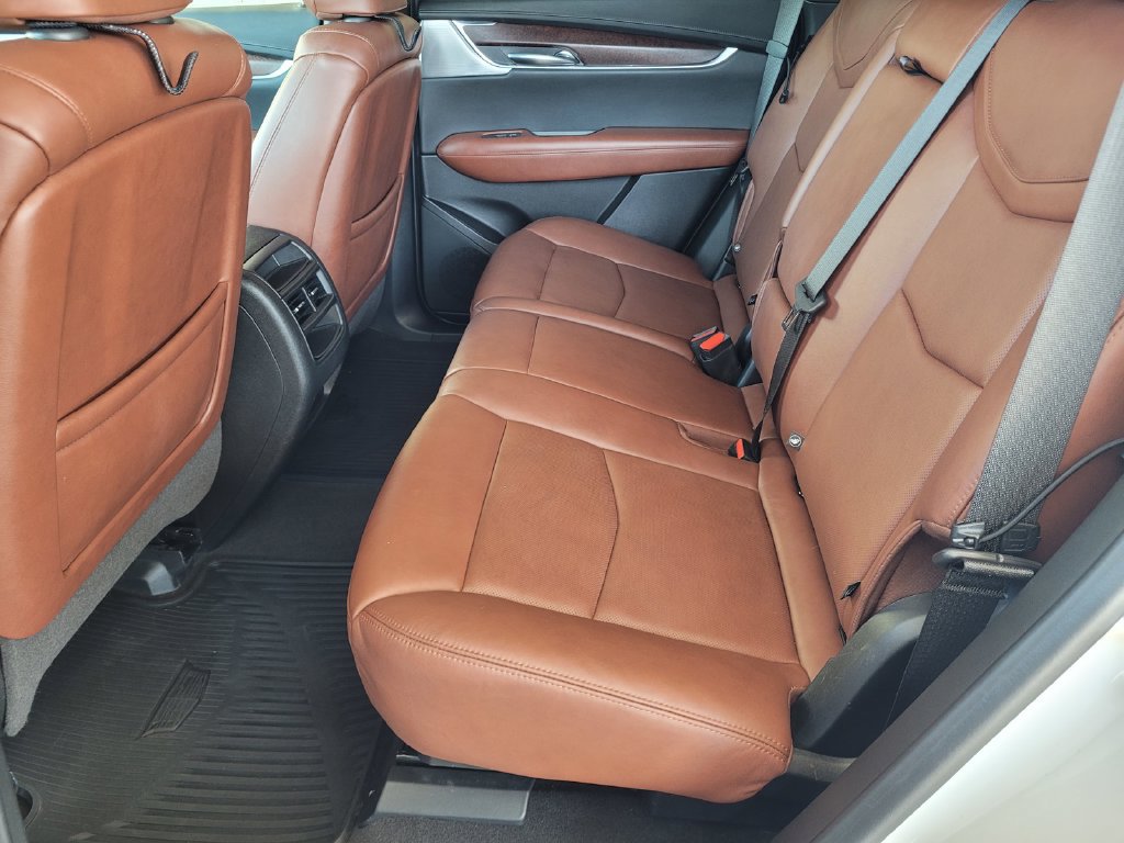 Used 2020 Cadillac XT5 Premium Luxury AWD/4WD image 10